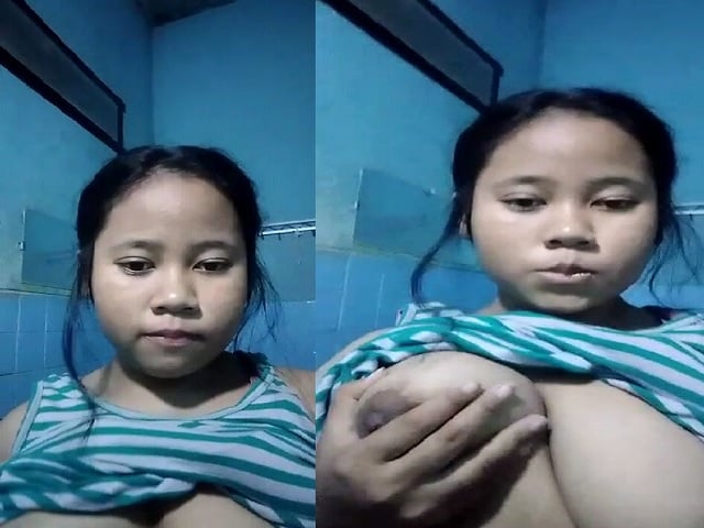 Assamese Big Bobs Girl Topless Viral Show